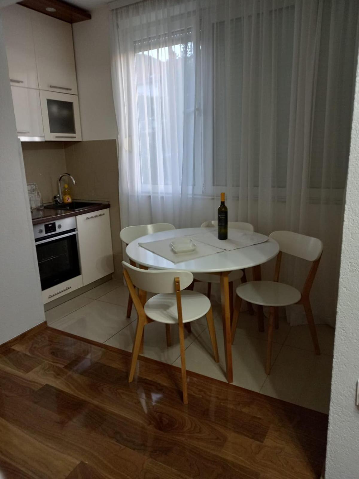 Apartman Lav Μόσταρ Εξωτερικό φωτογραφία